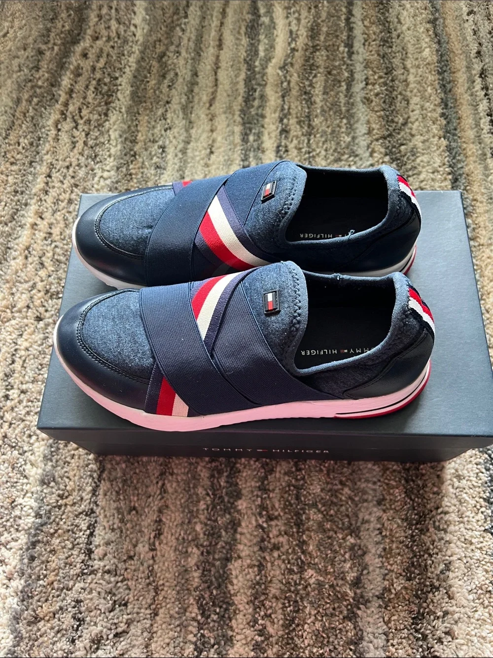 Tommy Hilfiger casual slip